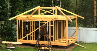Сарай из бруса 100х100 в Дзержинске - строительство под ключ | Строй-Дзр от 42036 руб.